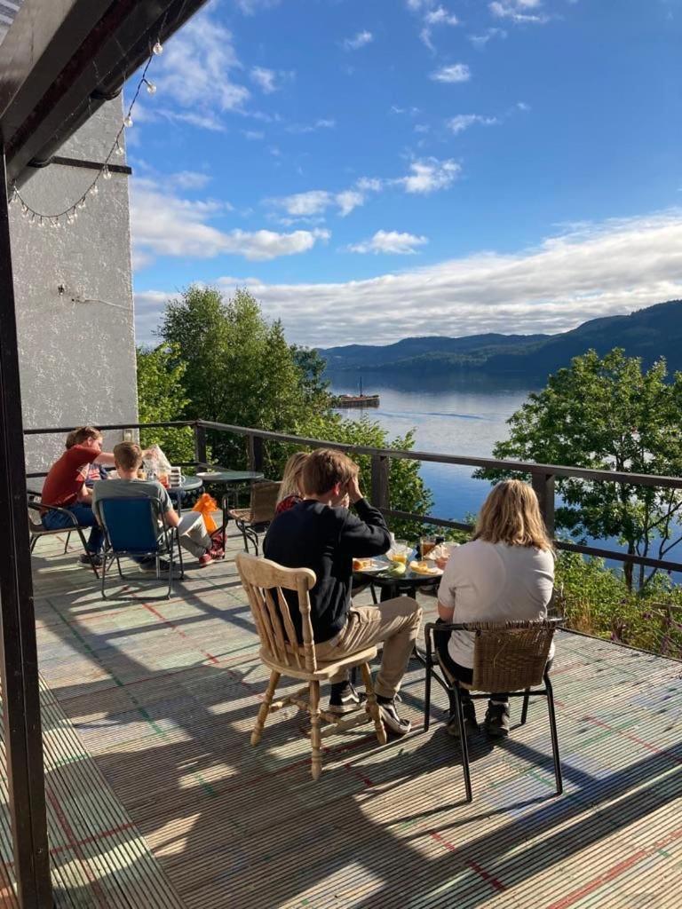Loch Ness Lochside - Adults Only, Social Backpackers Atmosphere Hostal *