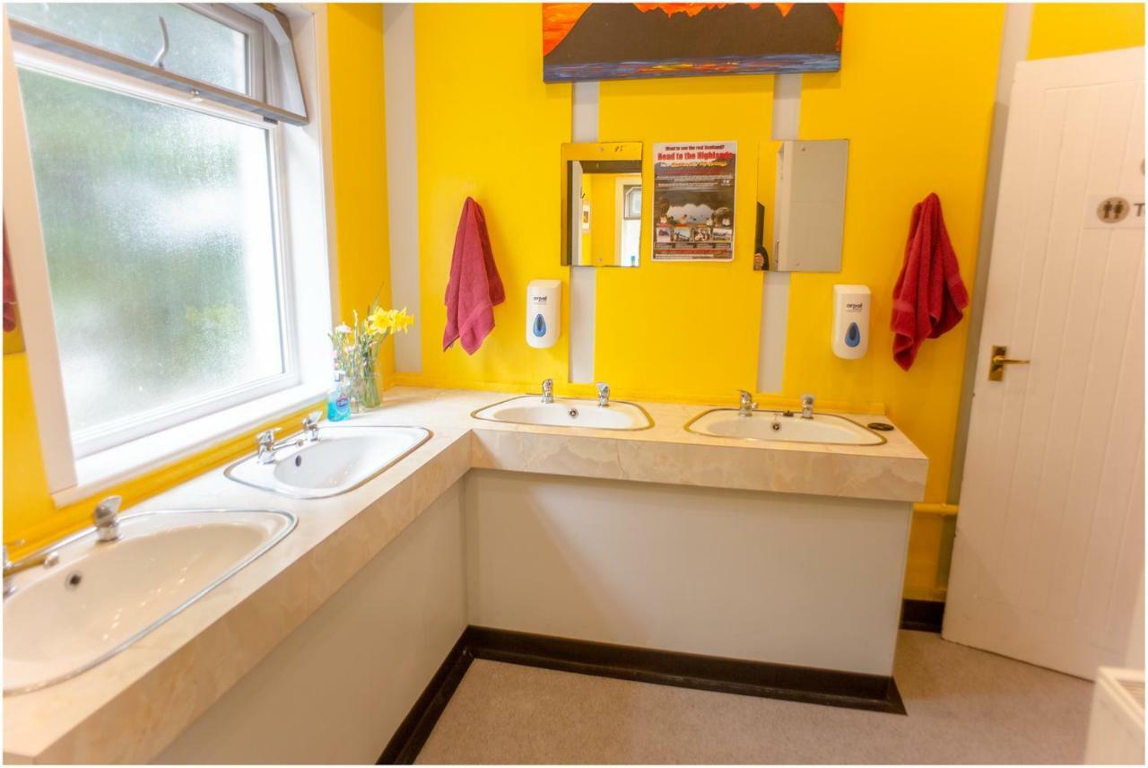 Хостел Loch Ness Lochside - Adults Only, Social Backpackers Atmosphere Инвермористон